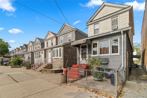 10349 104th St, Ozone Park, NY, 11417 | Card Image