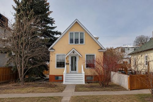 515 7 St Ne, Calgary, AB, T2E4C5 | Card Image