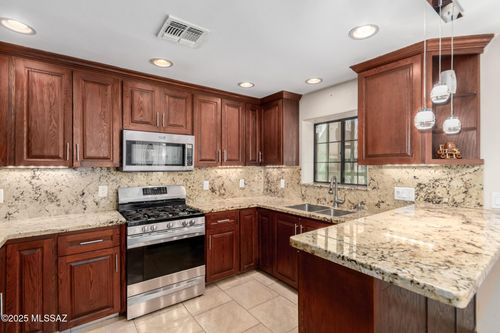 3750 E 27th St, Tucson, AZ, 85713-2444 | Card Image
