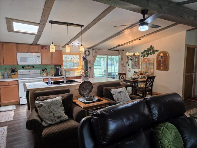 17172 Ne 37 Th Ave, House other with 3 bedrooms, 2 bathrooms and null parking in CITRA FL | Image 13