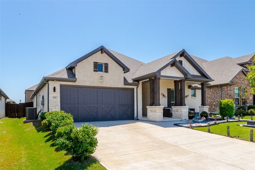 621 Hazeltine Rd, Red Oak, TX, 75154-2742 | Card Image