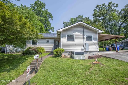 102 Malvern Rd, Oak Ridge, TN, 37830-5325 | Card Image