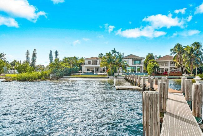 200 N Lake Dr, House other with 5 bedrooms, 5 bathrooms and null parking in Lantana FL | Image 47