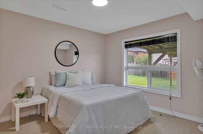 213 Farrier Cres, House other with 4 bedrooms, 4 bathrooms and 4 parking in Peterborough ON | Image 33
