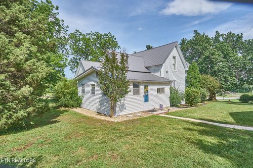 141 Pine St, Greenback, TN, 37742-4203 | Card Image