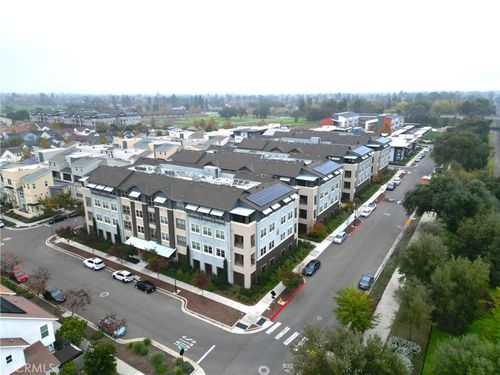 unit-444-1661 Spring St, Davis, CA, 95616-9529 | Card Image