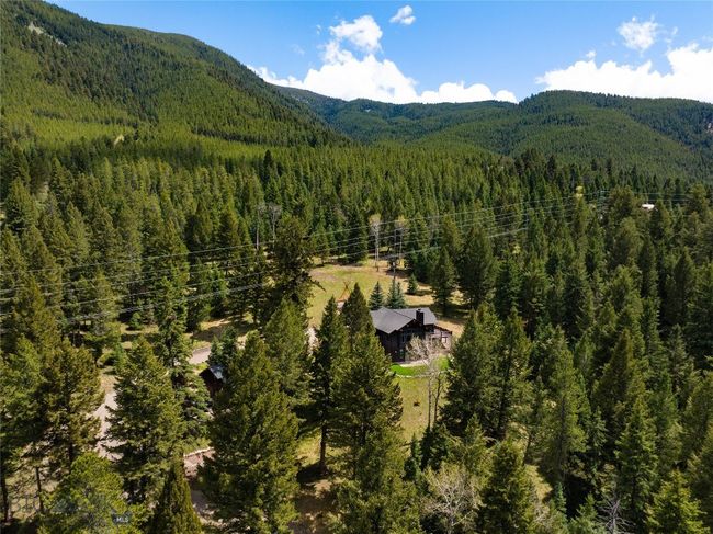 250 Petes Way, House other with 3 bedrooms, 3 bathrooms and null parking in Gallatin Gateway MT | Image 45