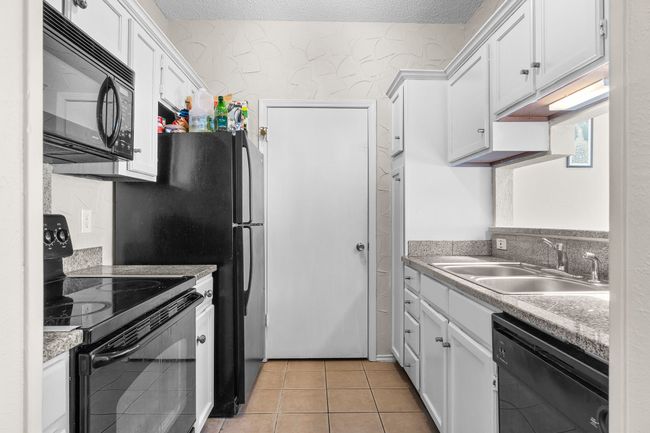 APT-1504 - 5616 Preston Oaks Rd, Condo with 2 bedrooms, 2 bathrooms and null parking in Dallas TX | Image 4