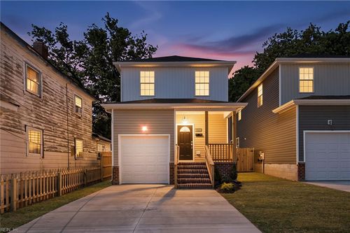 207 N 7th St, Suffolk, VA, 23434-3520 | Card Image