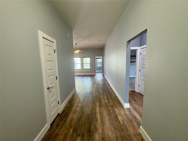 1520 Hunters Rd, House other with 3 bedrooms, 2 bathrooms and null parking in Lockhart TX | Image 6