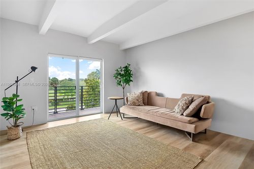 apt-302-1840 Jefferson Ave, Miami Beach, FL, 33139-2460 | Card Image