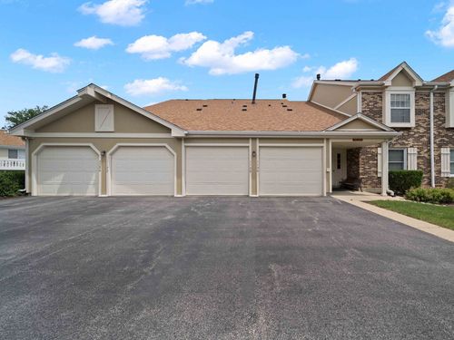 0-1126 Auburn Ln, Buffalo Grove, IL, 60089-6782 | Card Image