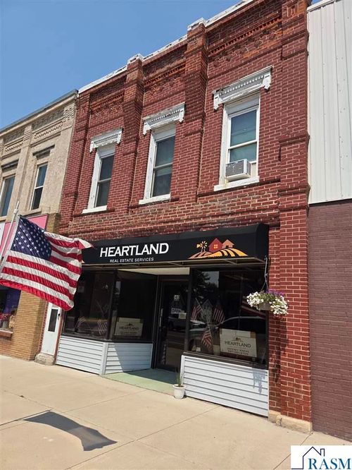 140 W Main Street, Sleepy Eye, MN, 56085 | Card Image