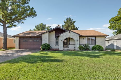 506 W 47th St, Sand Springs, OK, 74063-2416 | Card Image