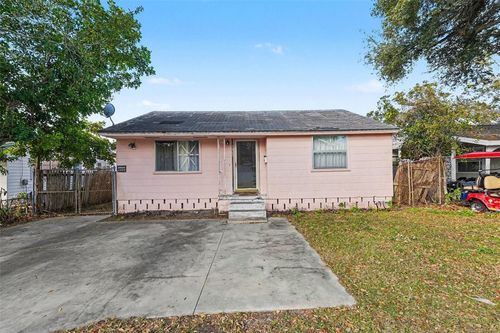 2405 44th St S, ST PETERSBURG, FL, 33711-3427 | Card Image