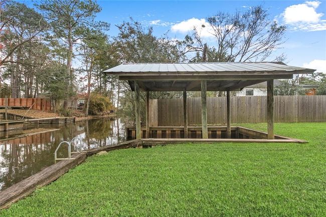 Boat dock with bulkhead | Image 18