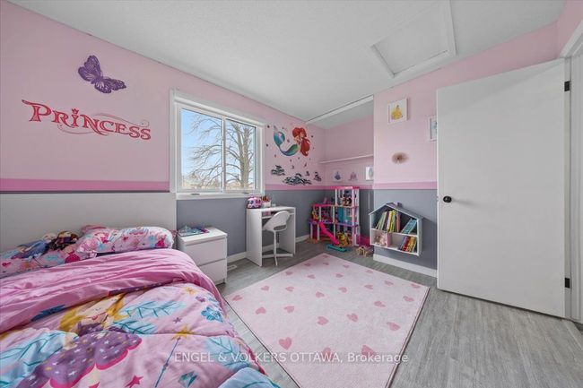 1456 Prestone Dr, House other with 3 bedrooms, 2 bathrooms and 2 parking in Orléans ON | Image 23