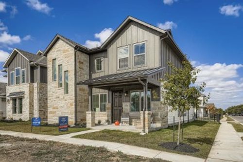 376 Orleanian Dr, Buda, TX, 78610-1088 | Card Image