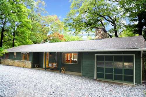 580 Whetstone Gap Rd, Lake Toxaway, NC, 28747-9502 | Card Image