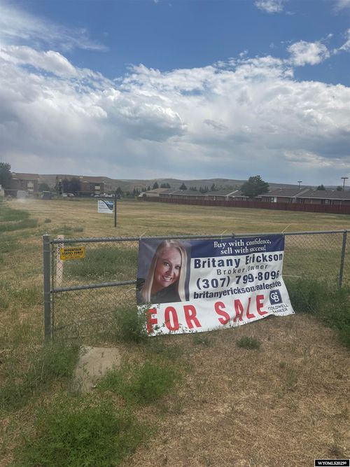 lot-9-200 S Valley Dr, Evanston, WY, 82930-4854 | Card Image