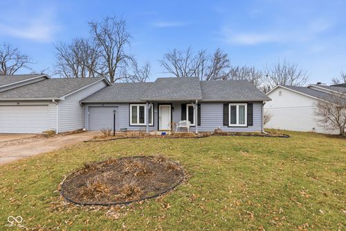 44 Rogers Rd, Carmel, IN, 46032-1467 | Card Image