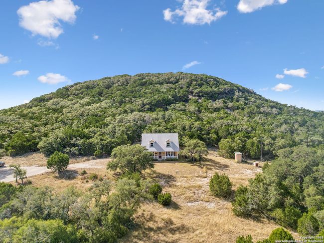 5014 Bump Gate Rd, House other with 3 bedrooms, 2 bathrooms and null parking in Pipe Creek TX | Image 55