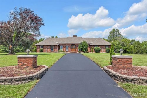 4885 Pioneer Rd, Hillsboro, MO, 63050-3535 | Card Image