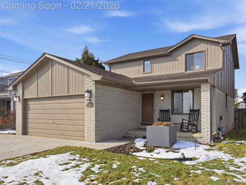 34245 Jefferson Ave, Harrison Township, MI, 48045-3231 | Card Image