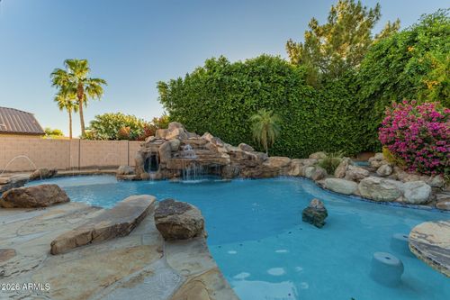 7596 N 87th Dr, Glendale, AZ, 85305-3977 | Card Image