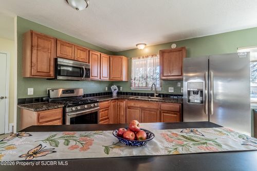3104 Mortensen Rd, Farmington, NM, 87402-1945 | Card Image