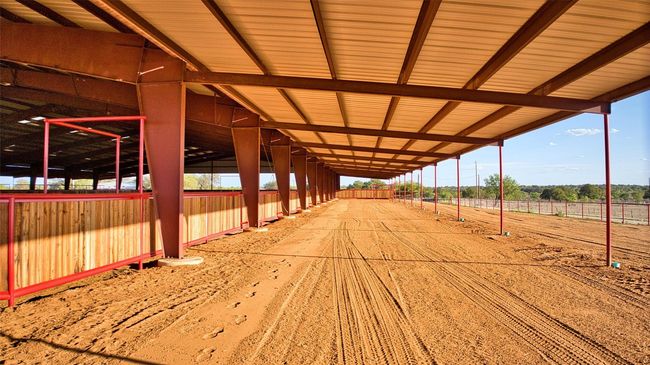View of horse barn | Image 18