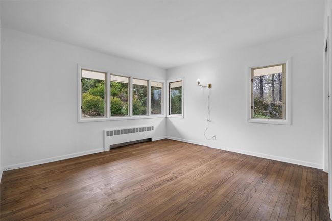 Primary Bedroom. | Image 20
