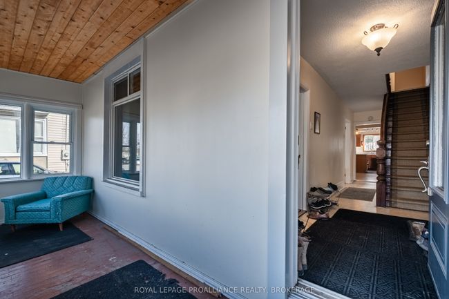 445 Alfred St, House other with 4 bedrooms, 2 bathrooms and 3 parking in Kingston ON | Image 5