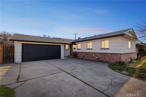 6937 Milbrook Way, Sacramento, CA, 95823-1944 | Card Image