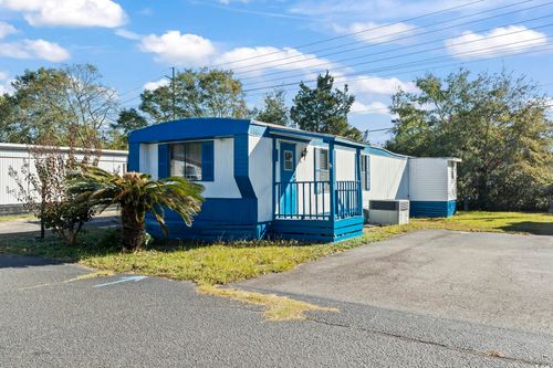 3 Burr Cir, Murrells Inlet, SC, 29576-5087 | Card Image