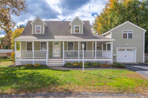 3 Douglass Way, Exeter, NH, 03833 | Card Image