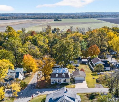 5548 Chestnut St, Augusta, MO, 63332-1008 | Card Image