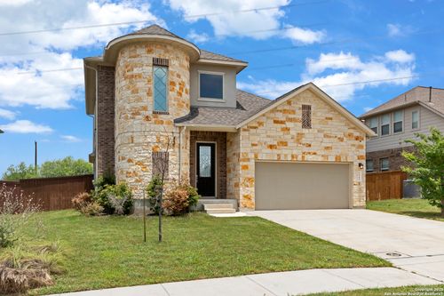 945 Foxbrook Way, Cibolo, TX, 78108-3053 | Card Image