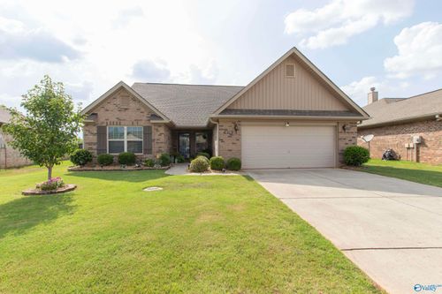 272 Fenrose Dr, Harvest, AL, 35749-2602 | Card Image