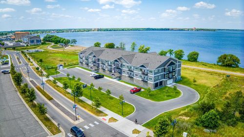 200-715 Lake Shore Dr Ne, Bemidji, MN, 56601 | Card Image