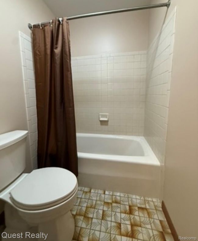 Additional Bath | Image 27