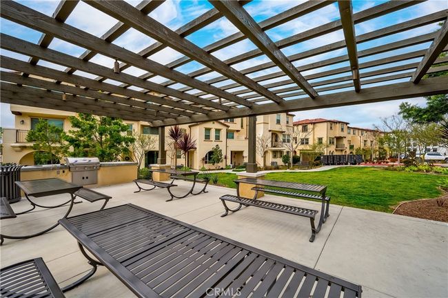 407 Coyote Pass, Condo with 3 bedrooms, 4 bathrooms and 2 parking in Lake Forest CA | Image 46