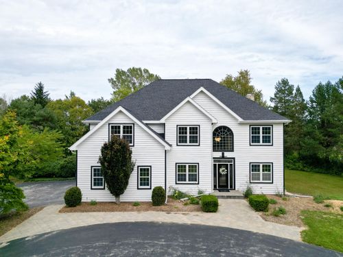 3205 Limerick Ln, Sheboygan, WI, 53083-5806 | Card Image