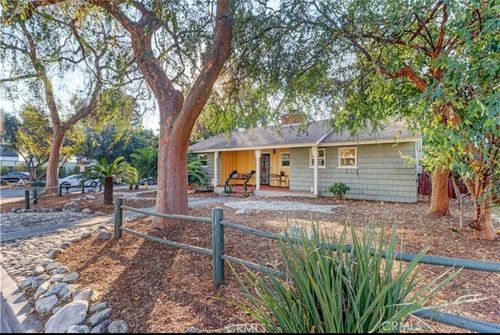 1403 Cuernavaca, Claremont, CA, 91711 | Card Image