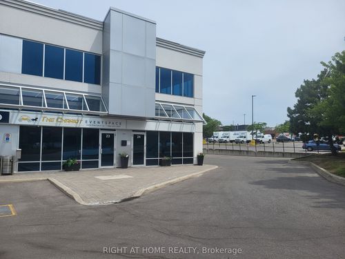 23-7611 Pine Valley Dr, Vaughan, ON, L4L0A2 | Card Image