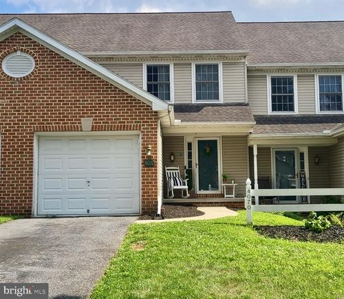 4070 Buttonwood Dr, Mount Joy, PA, 17552-9255 | Card Image