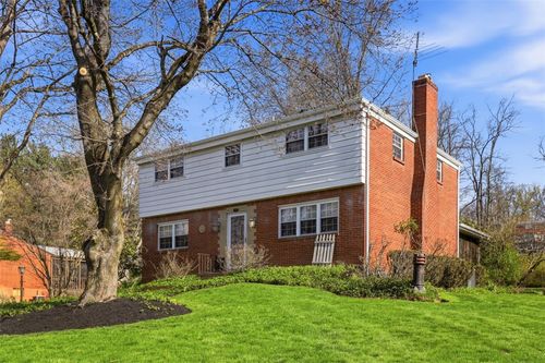 2425 Saddle Dr, Allison Park, PA, 15101-2925 | Card Image