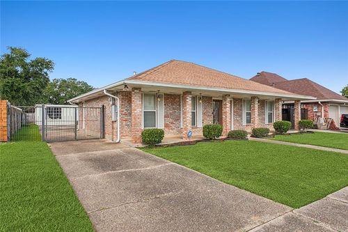 7100 Neptune Ct, New Orleans, LA, 70126-3019 | Card Image