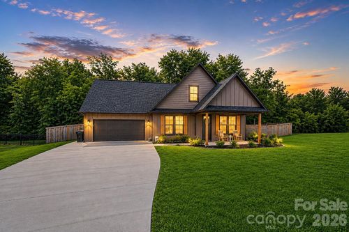 27698 Taylor Ln, Albemarle, NC, 28001-7103 | Card Image
