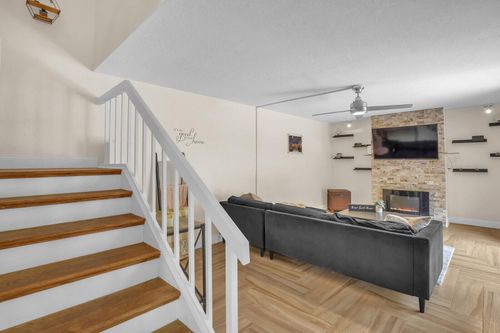794 Springdale Cir, Palm Springs, FL, 33461-1538 | Card Image